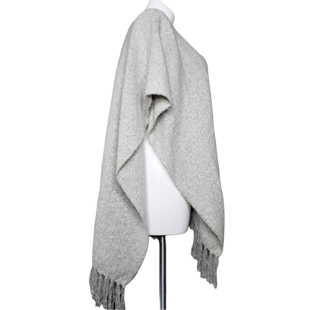 Universal Thread | Light Pebbled Gray Fringe Hem … - image 2